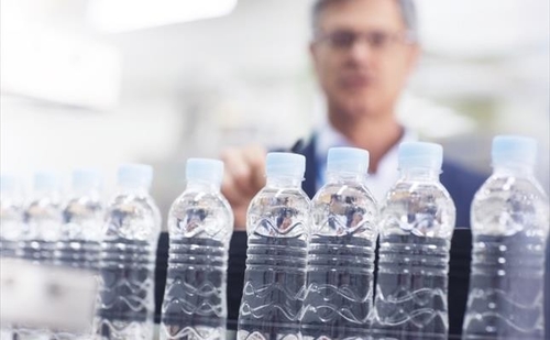 Dernière affaire concernant SABIC SOLUTIONS pour l'emballage des aliments et des boissons: couvercles et fermetures