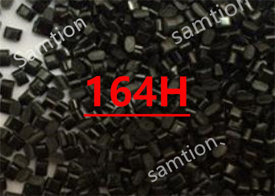 S-Plastic  164H est un produit polyvalent à viscosité moyenne, contenant un agent de libération pour assurer un processus facile