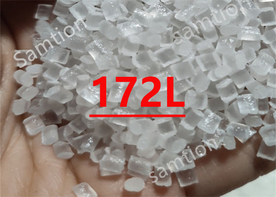 S-Plastic  172L est un produit multifonctionnel de haute qualité disponible uniquement en couleur naturelle.