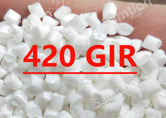 La résine S-Plastic Valox 420 GIR est composée à 30% de polyester à écoulement facile en verre.