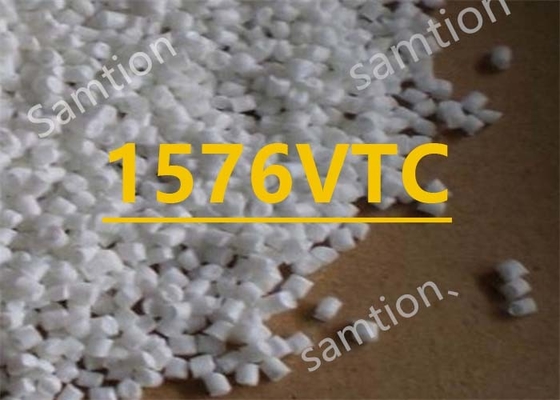 S-Plastic Xenoy 1576VTC est un matériau à débit élevé, pour les pièces automobiles extérieures non peintes.