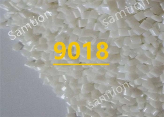 S-Plastic Xenoy 9018 alliage polyester/polycarbonate de qualité utile.
